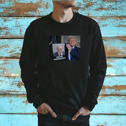 Shows Trump Off Trump Mugshot Never Surrender V-Neck T-Shirt