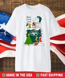 New York Jets Peanuts Snoopy And Woodstock Merry Christmas 2023 T-Shirt