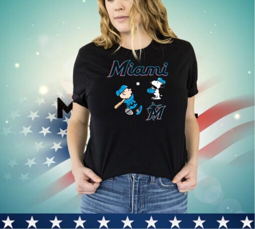 Peanuts Charlie Brown And Snoopy Playing Baseball Miami Marlins shirt