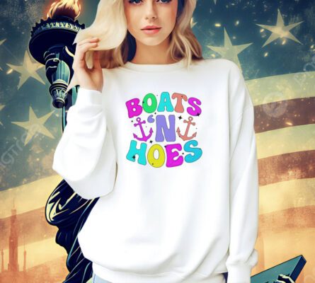 Boats ‘n hoes T-shirt