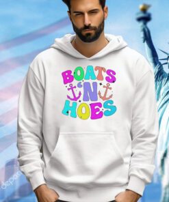 Boats ‘n hoes T-shirt