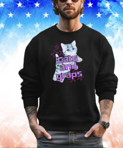 Cute cats and graps T-shirt