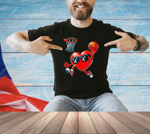 Heart dunking basketball Valentines day T-shirt