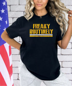 Pittsburgh Steelers football freaky routinely T-shirt