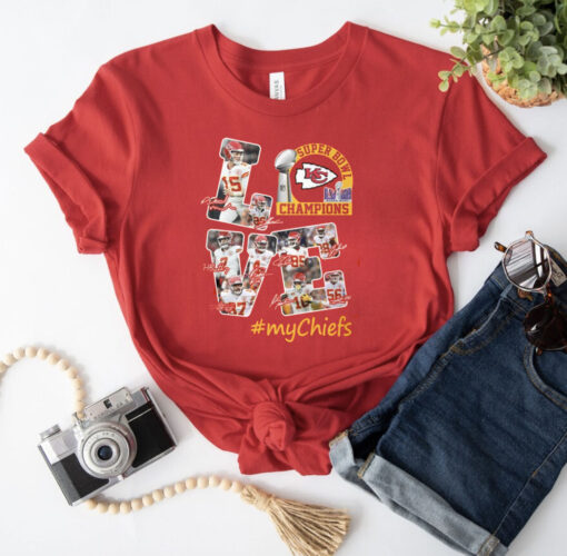 Chiefs Super Bowl Champions LOVE T-Shirt