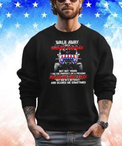 Walk away I am a grumpy old man but not yours I am the property of a freaking awesome jeep lady T-shirt