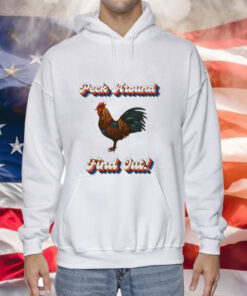 Chicken peck around find out Tee Shirt