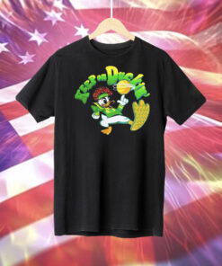 Oregon Ducks keep on duckin Tee Shirt