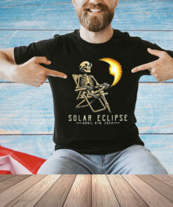 Solar Eclipse Skeleton April 8th 2024 T-Shirt