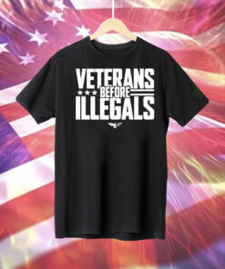 Veterans before illegals Tee Shirt