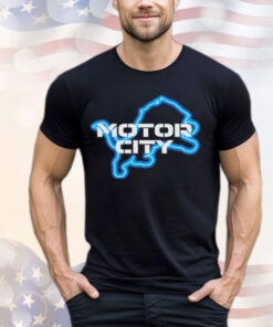 Sam Richardson wearing Detroit Lions Motor City T-Shirt