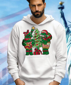 Teenage Mutant Ninja Turtles decorating their Christmas tree T-Shirt